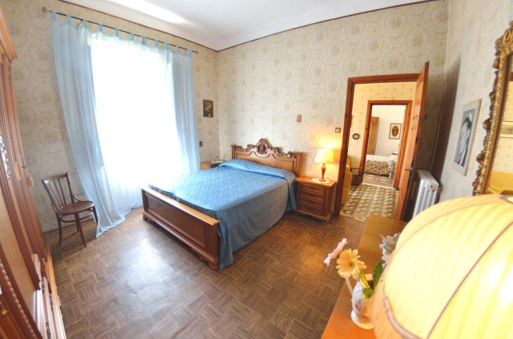 Casa Romana Виареджо Экстерьер фото